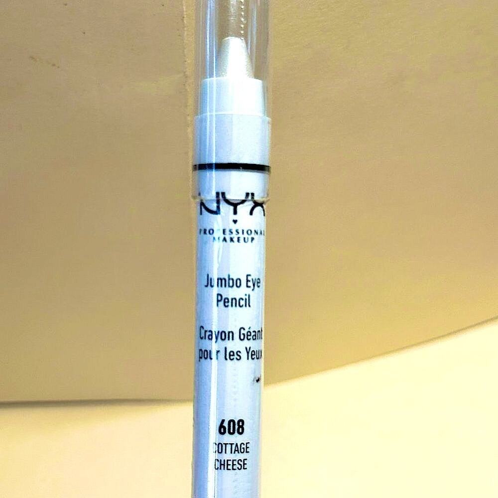 NYX Professional Makeup Jumbo Eye Pencil "608 Cottage Cheese"